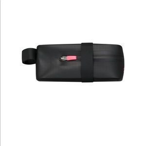 RAPHA saddle bag LIKE NEW (medium)